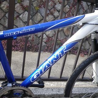 通勤通学を自転車でとお考えの方に…街乗りクロスバイク仕様の