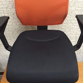 椅子 giroflex68 ヘッドレストなしタイプ 布張り PLUS（プラス）
