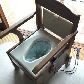 介護用自動ラップ式トイレ【中古】