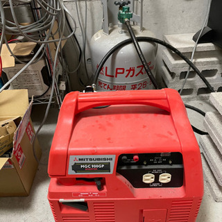 三菱 インバーター発電機 MGC-900GP