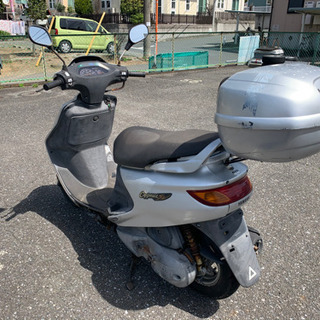 ヤマハ シグナス  SV 125 cc 原付 2種 スクーター 4スト 実動 書類 鍵あり 型式SE07J ヤマハ シグナス SV 125 cc 原付 2種 スクーター 4スト 実動 書類 鍵