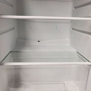 (配送無料）２０１７年式、１３８Ｌ冷蔵庫を売ります。wr-2138bk