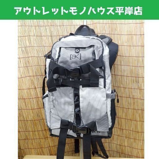 使用感少なめ★BURTON バートン リュック ak 29L カメラ・レンズ収納 背中開き バックパック ストライプ 26902 87380 アウトドア カメラマン向け ☆ PayPay(ペイペイ)決済可能 ☆ 札幌市 豊平区 平岸 アウトレットモノハウス
