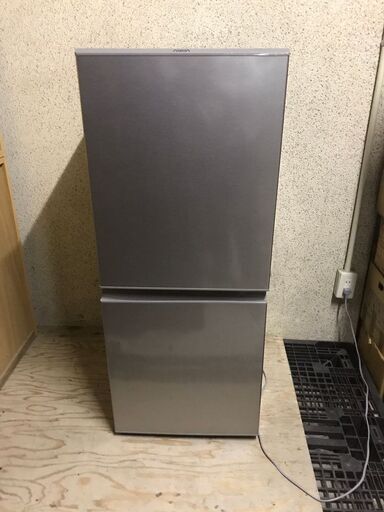 AQUA アクア 2ドア 冷凍冷蔵庫 126L（冷蔵80L、冷凍46L） AQR-13G シルバー 2018年製