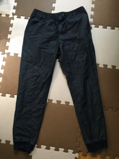 Gu ジョガーパンツ メンズ Asumini 本八幡のパンツ メンズ の中古 古着あげます 譲ります ジモティーで不用品の処分