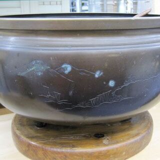 唐銅 火鉢 楼閣山水風景図 三足 台付の大火鉢 龍耳 約47.5cm/口径39ｃｍ  大型古道具 札幌市手稲区