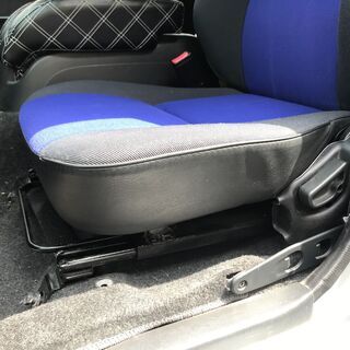 ハイエース　200系　フロントシート（左右）セット