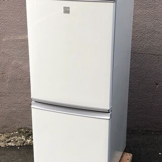 ⑰【6ヶ月保証付・税込み】2019年製 シャープ 137L 2ドア冷蔵庫 SJ-14E6【