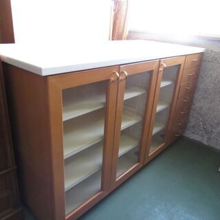 N2410 キッチンカウンター 両側 収納棚 天板 大理石 レンジ台 家具 食器棚 横幅181ｃｍ 高さ103ｃｍ 大型 キッチン収納 中古 引取限定