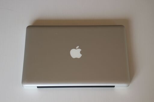 MacBook Pro 13インチ : 2.66GHz MC375J/A