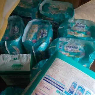 ライフリー 薄型パンツ S  新品 １６袋