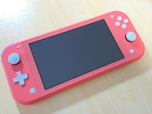 ニンテンドースイッチ コーラルカラー