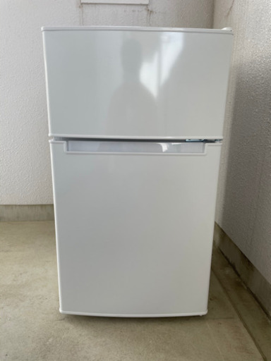 2020年製　小型2ドア冷蔵庫85L