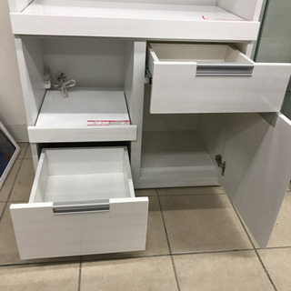便利な3口コンセント！ニトリ レンジ台 キッチンボード