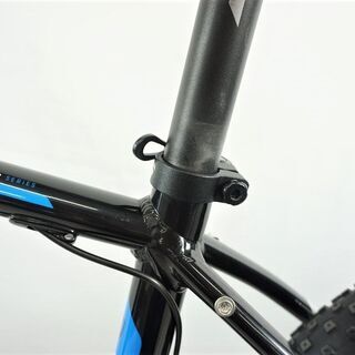 TREK 「トレック」　4700 DISC 2013年モデル マウンテンバイク