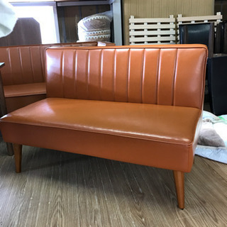 ダイニングテーブルとL字ソファー