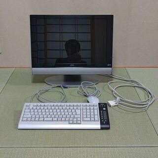 パソコン液晶パネル  キーボード  マウス