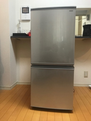 ★格安★シャープ 冷凍冷蔵庫 2ドア (容量137L, 2018年製)
