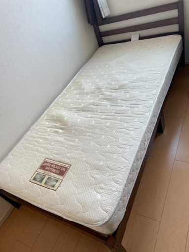【値段交渉可】ニトリのシングルベッド