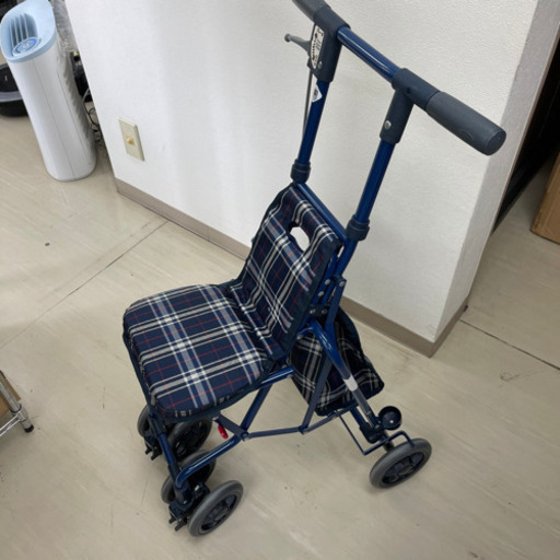 シルバーカー ト 手押し車 歩行補助 高齢者の方