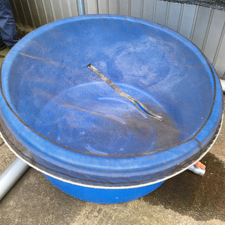 ■値下げ【中古】サミット樹脂工業社製 丸桶  外寸 上部径1020 高さ510