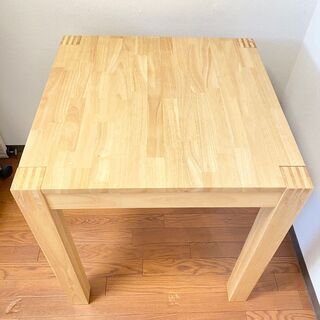 IKEA(イケア) ダイニングテーブル 70×70×75