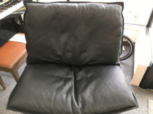 i242 フレデリシア トムステップ プライムタイム イージーチェア  