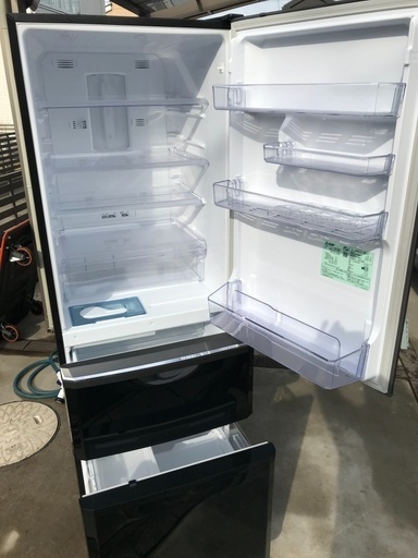 予約確定済NO2 三菱冷凍冷蔵庫プラチナブラック。千葉県内配送無料。設置無料。