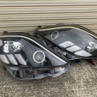 アルファード後期のヘッドライト 値引きします