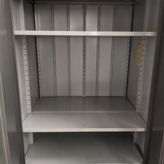 【お取引先決定】物置　アイビーストッカー　BJN-119D　全面棚タイプ