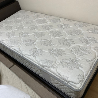 TOKYO BED マットレス　シングル　10万円強で購入