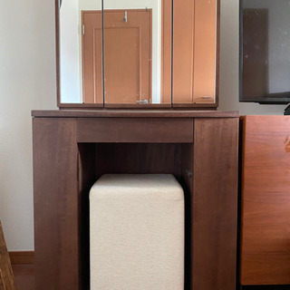 ドレッサー　定価11万