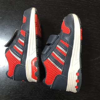 adidasスニーカー　12cm