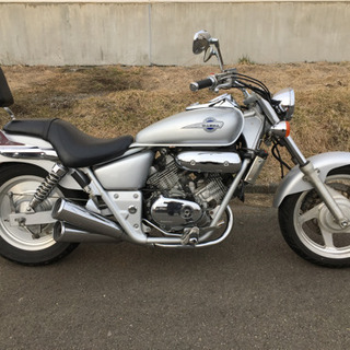 マグナ250