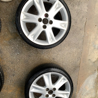 ヴィッツ 純正16インチ