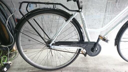 自転車中古 ELEANOR カゴリアキャリア付き 鍵新品 タイヤ27インチ