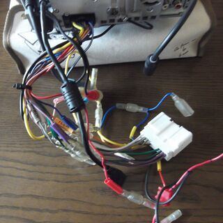 カーオーディオ 人気機種◇ALPINE CDA-106Ji◇1DINBOXおまけ付◇iPod 