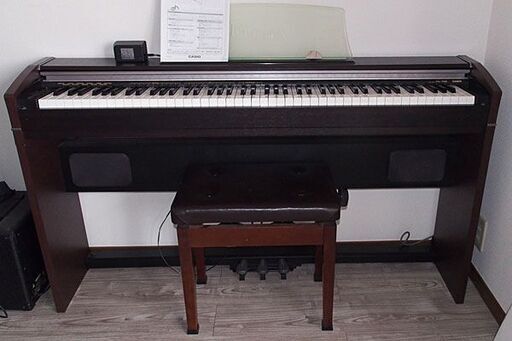 お届けも可！電子ピアノ【Privia】PX-700　CASIO