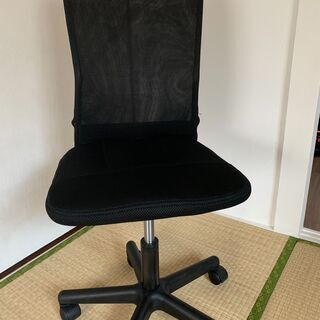 終了→《新古品》事務作業用・勉強用の椅子（黒）