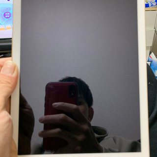 【ネット決済】iPad 第5世代　32GB ゴールド