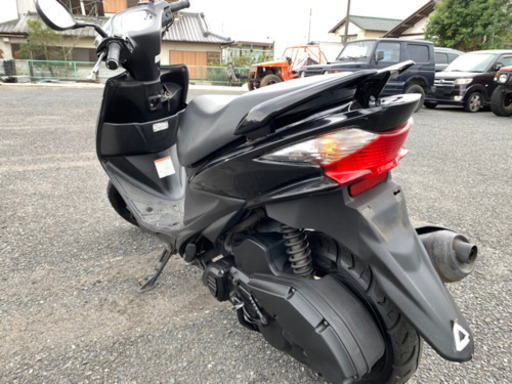 乗り出し8.0万！スズキ　V125S！自賠責令和4年10月まで！外装良好！人気のワンツー！下取り、配送可能！ 乗り出し8.0万！スズキ V125S！自賠責令和4年10月まで！外装良好！人気