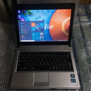 NEC UltraLite改29 Core i3 Win10