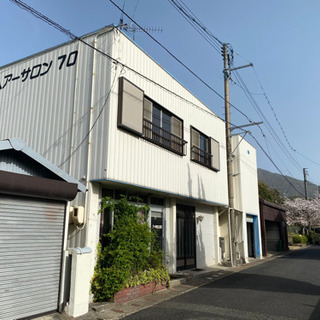 鉄骨造4DKのリフォーム自由な店舗、ガレージ付き戸建て住宅　月3万円