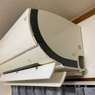 お取引き決まりました)DAIKINエアコン(空気清浄機、加湿機能付)  