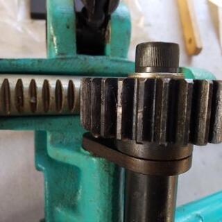 塩ビ管挿入機(PIS-150)