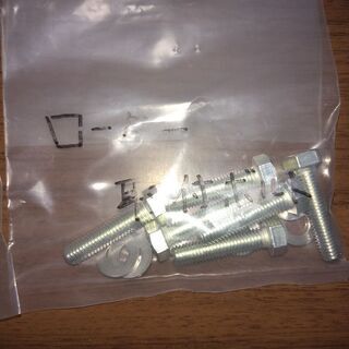 初期型RZ 未使用キャリパーサポート左側