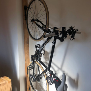 ルイガノ　クロスバイク　美品　室内保管用の壁掛け置きセットの画像