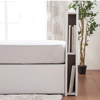 【早い者勝ち】たっぷり収納&コンセント付きベッドフレーム　クイーンサイズ