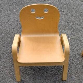 子供用木製椅子2個セット