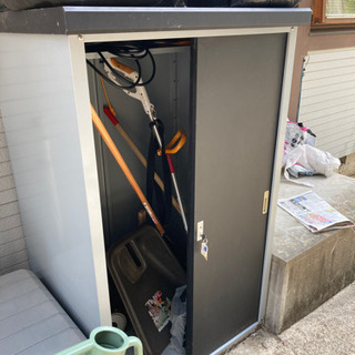 芝生、ガーデニングセット（倉庫付き) 🔥早めに手放したいので値下げあり🔥